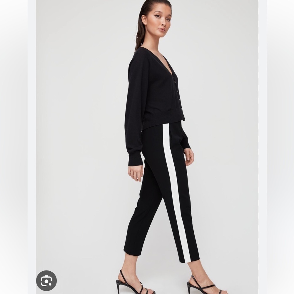 Aritzia Babaton Conan Pleated Track Pant in Black